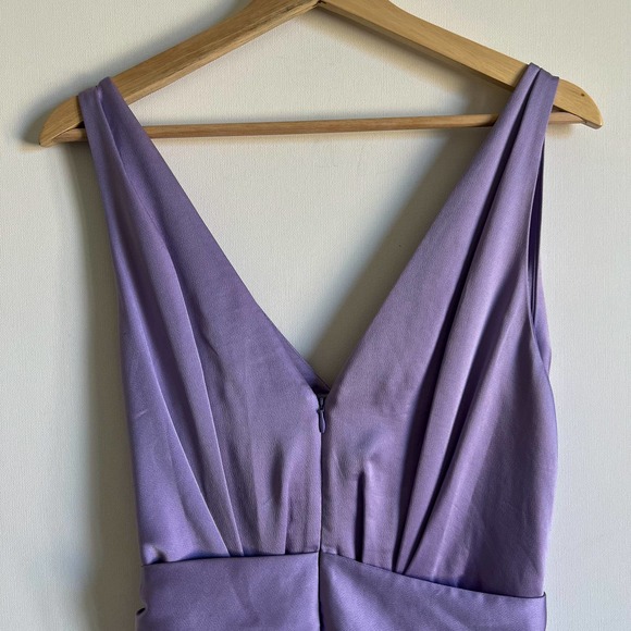 Elegant Lavender Midi Dress - Picture 9 of 14
